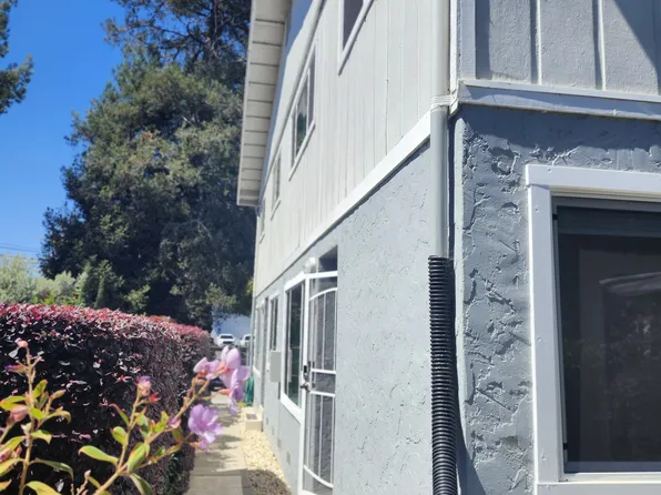 1266 7th Ave, Santa Cruz, CA 95062
