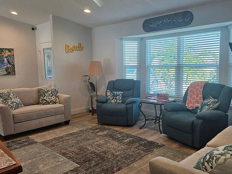 18810 Ashcroft Cir — Photo 14