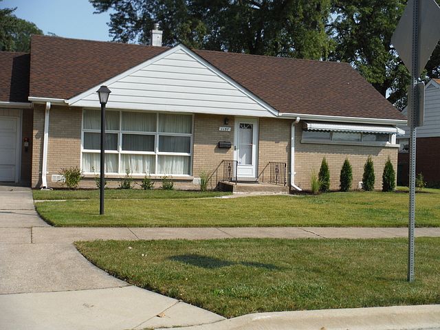 1st image of 1137 Portsmouth Ave
