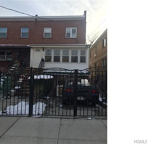 1st image of 1040A E 217th St