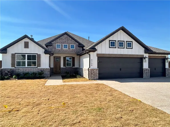 4708 Coral River Rd, College Station, TX 77845