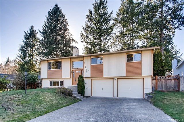1st image of 2726 Natalie Ln