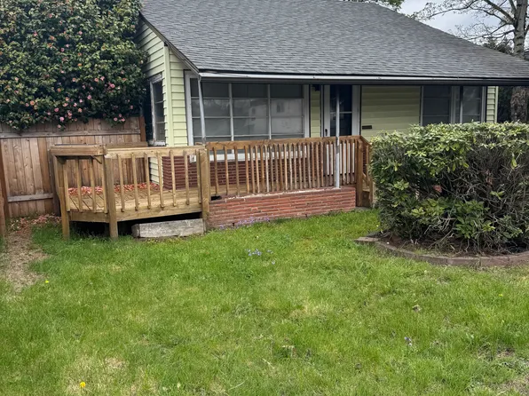 2820 E 8th St #2820, Vancouver, WA 98661