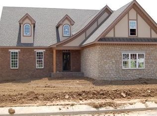 1005 Spruce Ridge Ln, Spring Hill, TN 37174