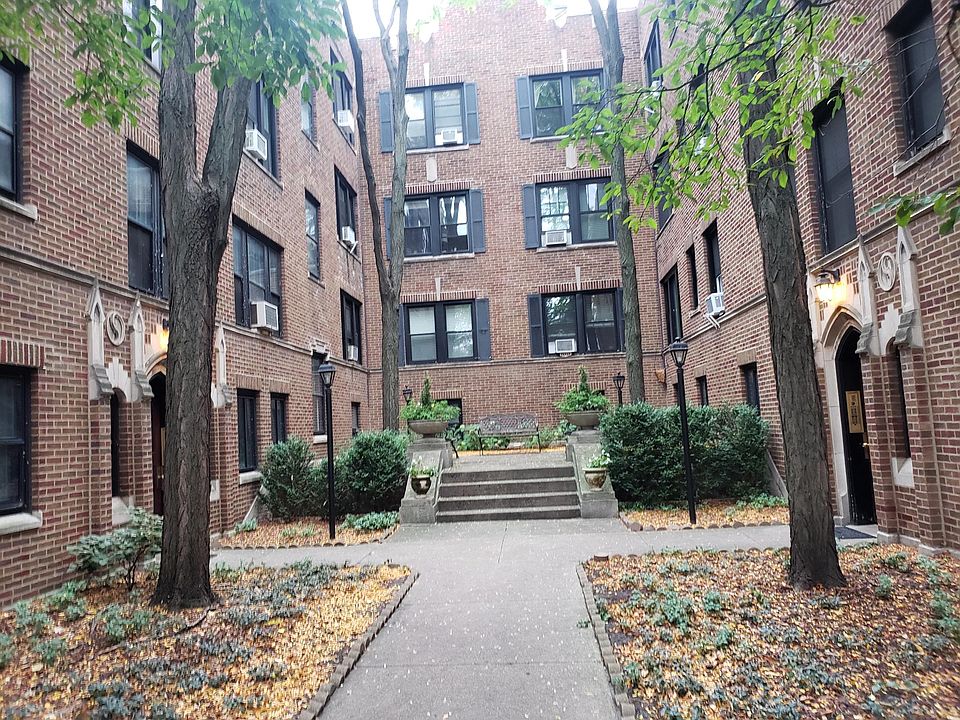 1st image of 1104 W Montana St #2
