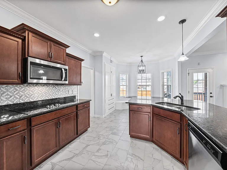 1409 Millet Dr — Photo 12