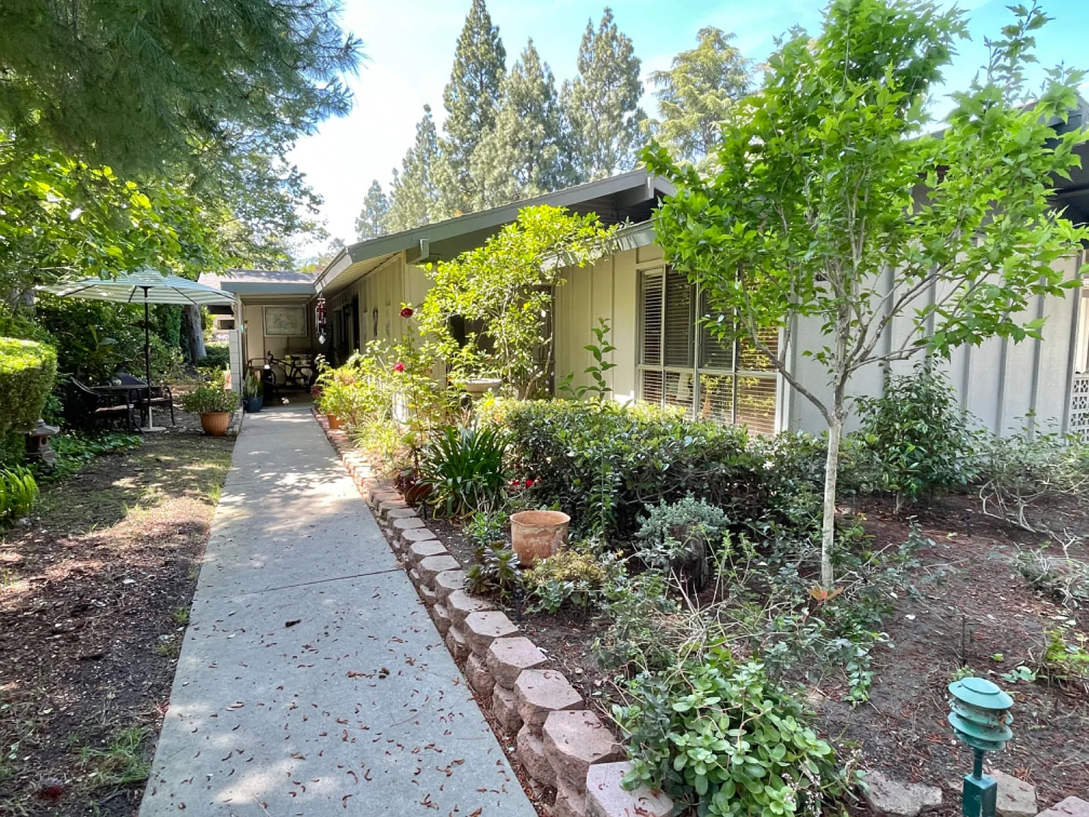 2 bed, 953 sqft, $2,800 — Photo 2