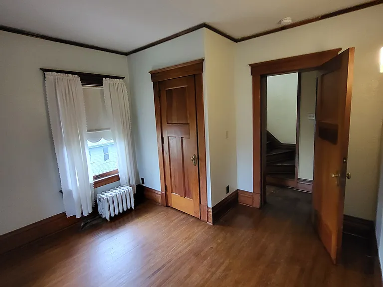 1103 Main St — Photo 29