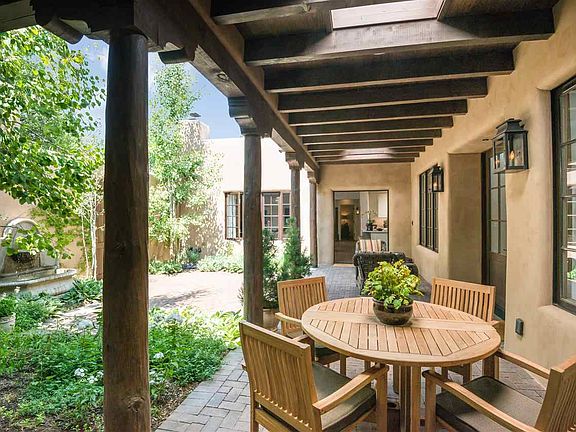 5th image of 918 Acequia Madre APT E