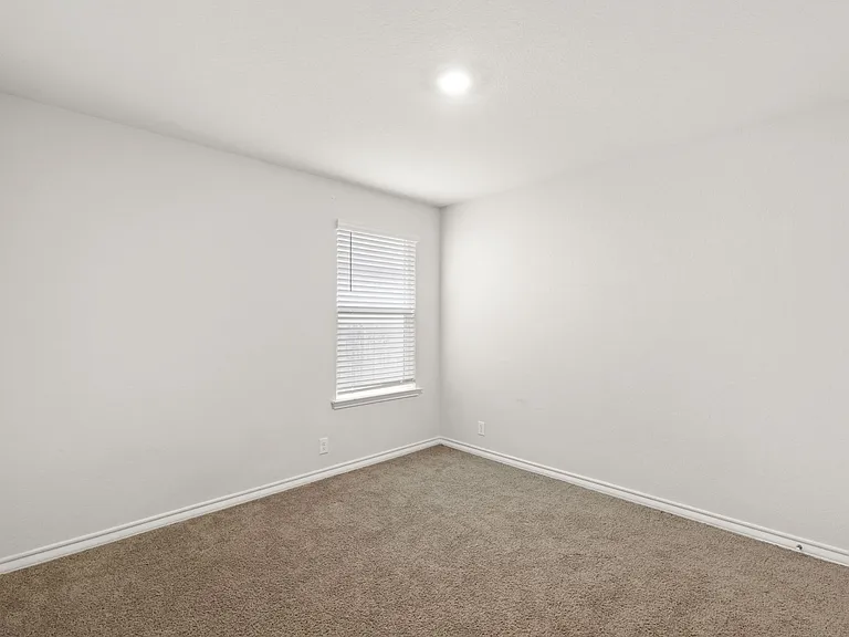 165 Kakapo Dr — Photo 4