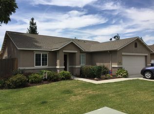 2631 W Brooke Ct, Visalia, CA