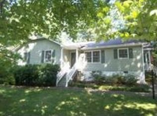 205 Rosehaven Dr, Raleigh, NC 27609