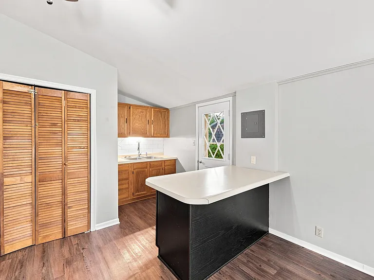 131 Oak Dr — Photo 13