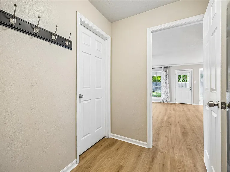 9806 Gold Cup Way — Photo 23