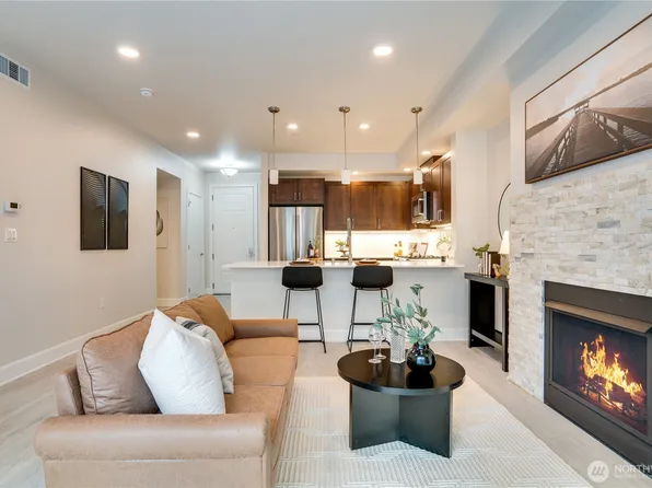 4961 Main St #517, Tacoma, WA 98407