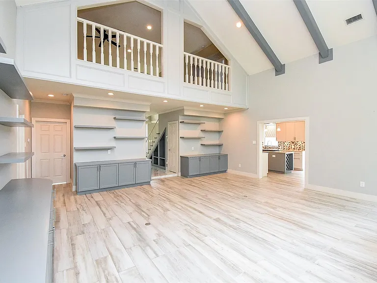 755 Last Arrow Dr — Photo 21