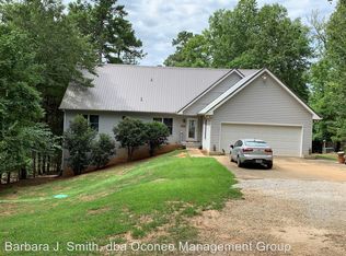 1010 Hawks Bill Dr, Greensboro, GA 30642