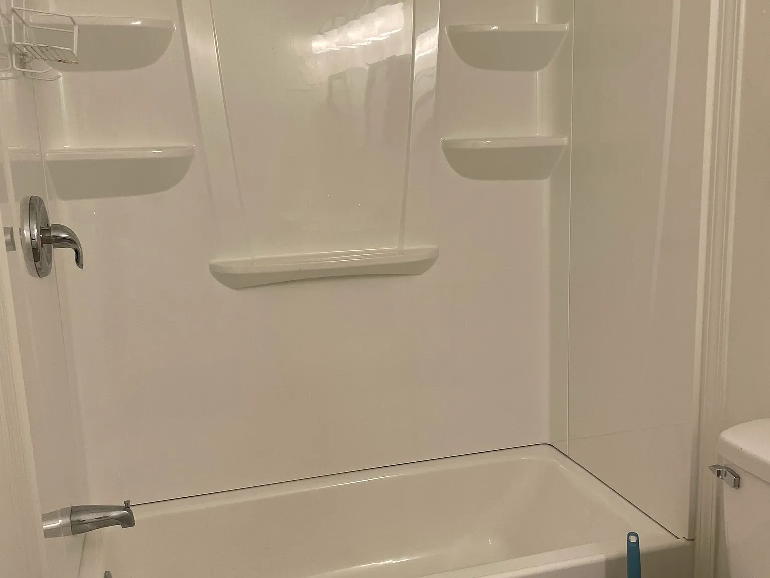 1 bed, 1.5 bath, 1400 sqft, $950 — Photo 4