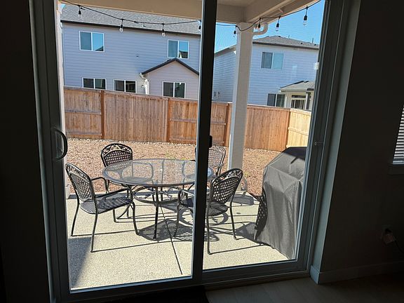 5th image of 4220 NE 186th St