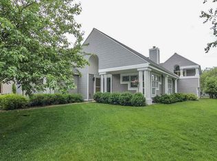 5786 Seminole Ridge Cir, Fitchburg, WI 53711