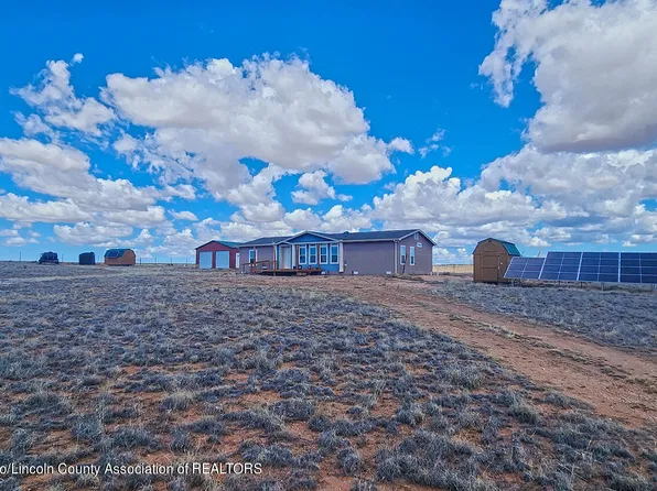 250 Coffee Pot Ln, Carrizozo, NM 88301