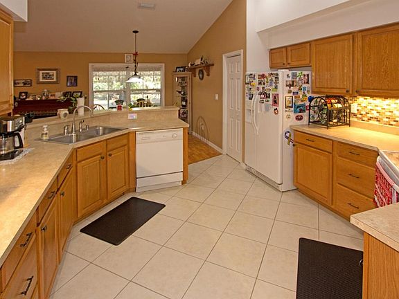 2nd image of 16781 SE 130th Ave