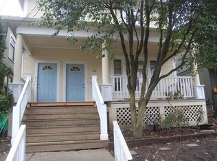 614 SE 18th Ave, Portland, OR 97214