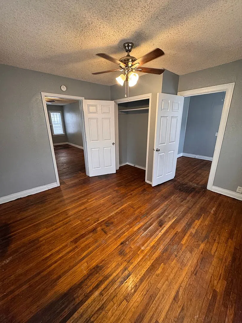 Great Location! 3 Bedroom Home Minutes From Downtown Tulsa! — Photo 2
