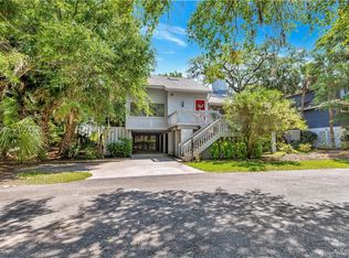 1 Wanderer Ln, Hilton Head Island, SC 29928