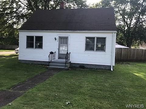 2nd image of 504 74th St