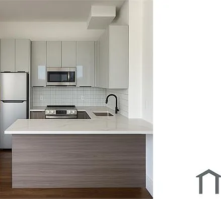 2 bed, 900 sqft, $2,800 — Photo 3