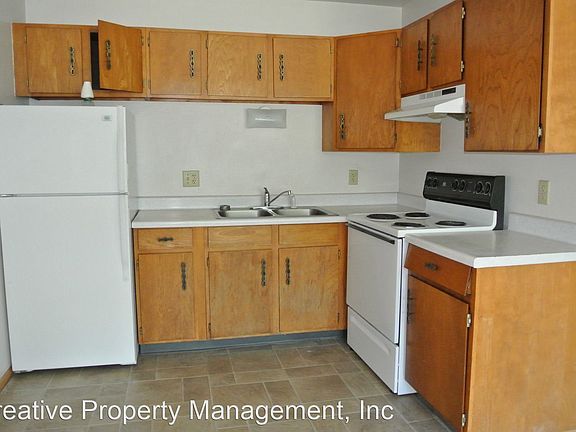 4th image of 1315 8th St NW #12