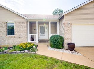 1822 Meadowbrook Ct, Barnhart, MO 63012