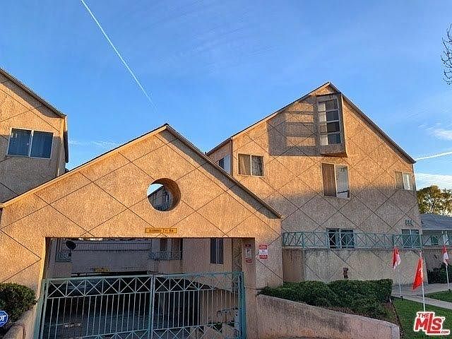 1st image of 614 Venice Way Unit 214