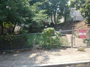 6 Half Moon St, Dorchester, MA 02125