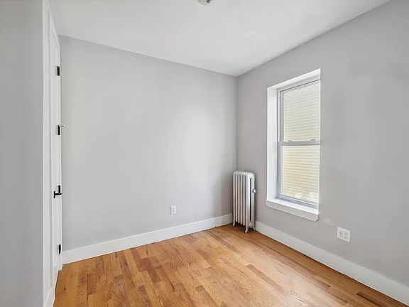 5th image of 430 Essex St #2A