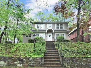 75 Hawthorne Ter, Leonia, NJ 07605