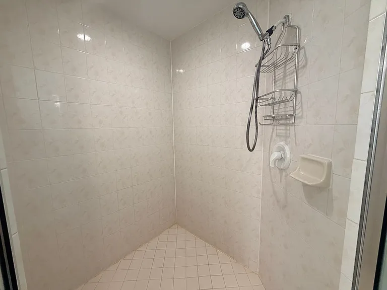 4013 Palm Tree Blvd #301 — Photo 30