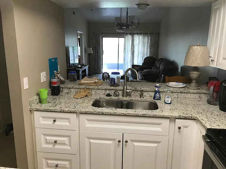 2027 Sunset Grove Ln — Photo 7