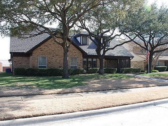 2nd image of 212 High Brook Dr