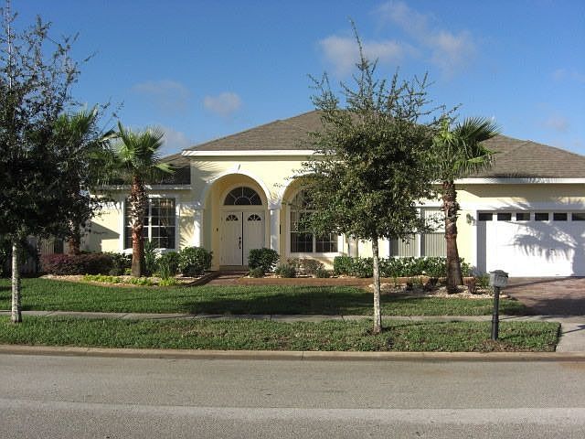 Front view,west facing pool