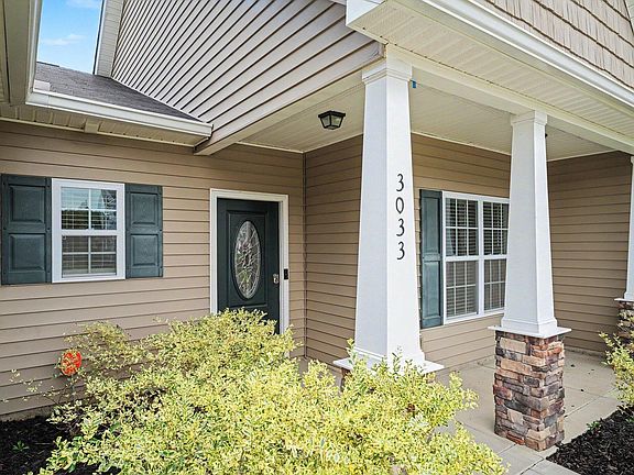 4th image of 3033 N Kilchattan Dr