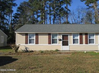 1221 Davis St, Jacksonville, NC 28540