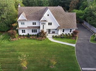 4 Blue Ribbon Dr, Westport, CT 06880