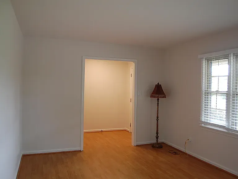1418 Sherron Rd — Photo 29
