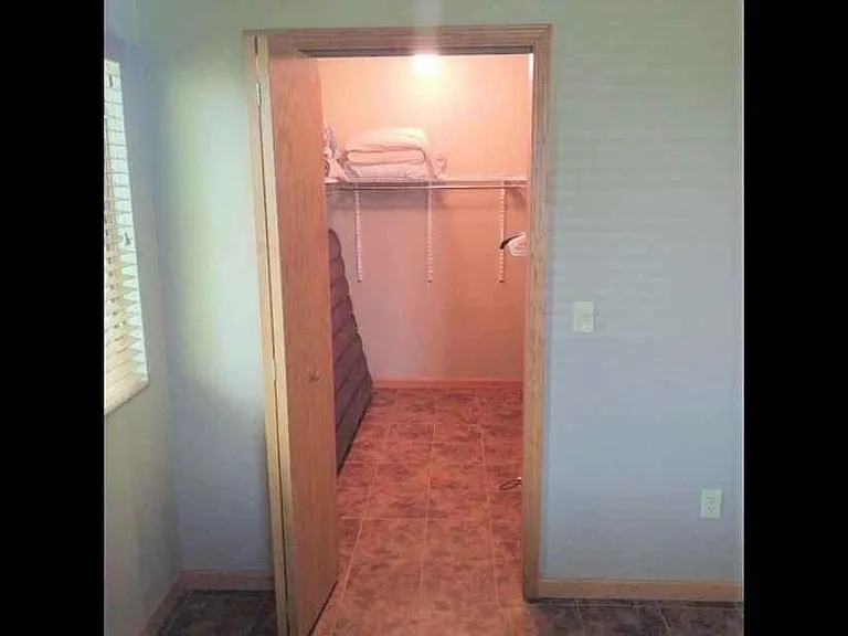 20766 Cedar St #B — Photo 15