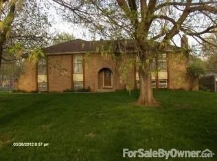 500 S Harrison St, Spring Hill, KS 66083