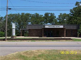 1727 E Walnut St, Paris, AR 72855
