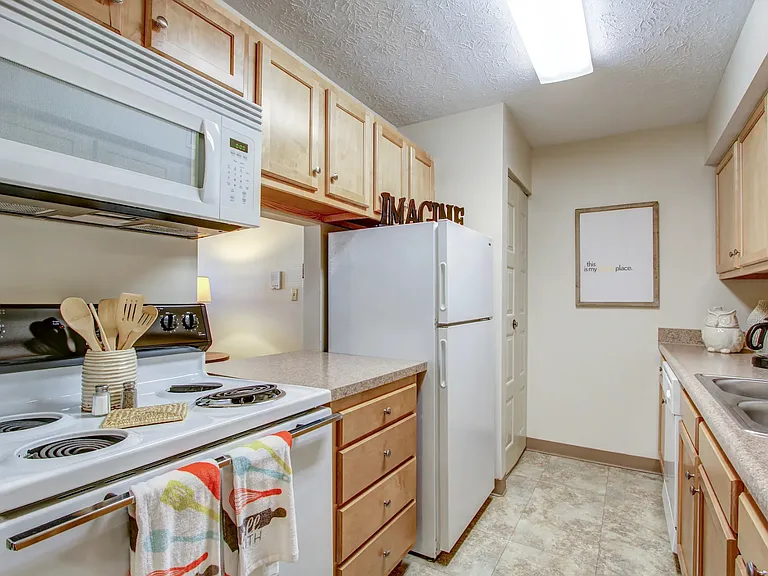 Millcreek Village apartments — Photo 2