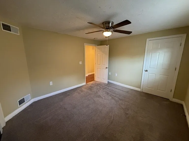 513 S 2nd Ave — Photo 24